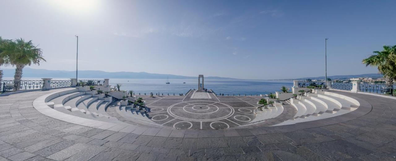 B&Blue Reggio Calabria Exterior photo